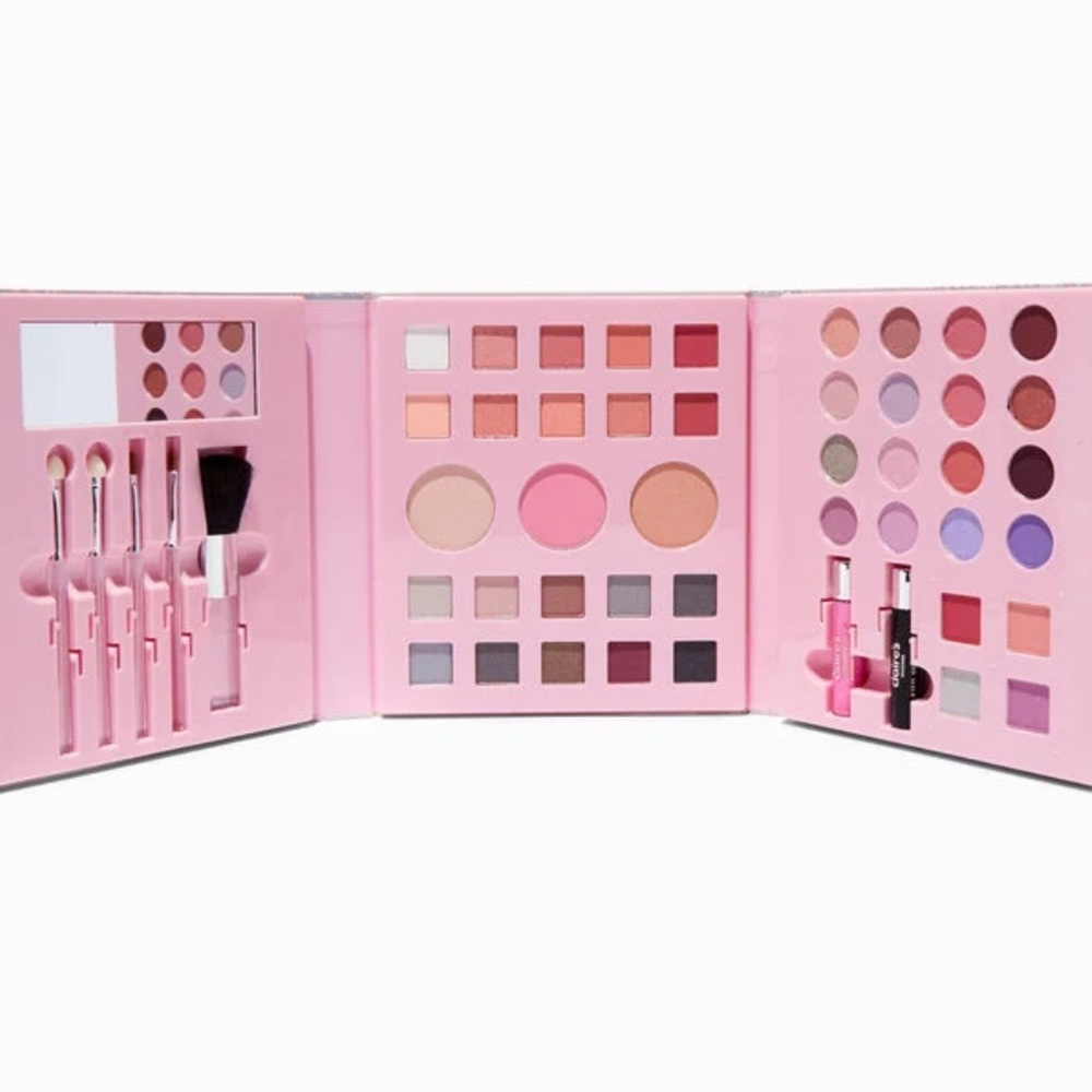 New Claire’s Pink Bling 48 Piece Makeup Set